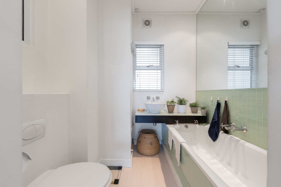 2 Bedroom Property for Sale in Oranjezicht Western Cape